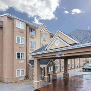 Фотографии гостиницы 
            Microtel Inn & Suites by Wyndham Rochester South Mayo Clinic