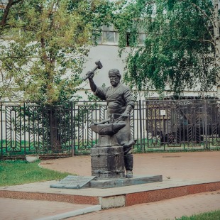 Фотография памятника Географический знак Булатня