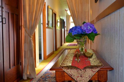 Фотография мини отеля Braemar House B&B and YHA Hostel