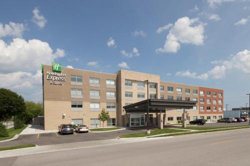 Фотография гостиницы Holiday Inn Express & Suites - Kalamazoo West, an IHG Hotel