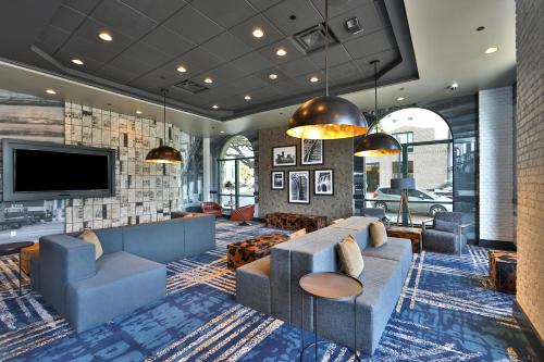 Фотография гостиницы Hilton Garden Inn Savannah Historic District