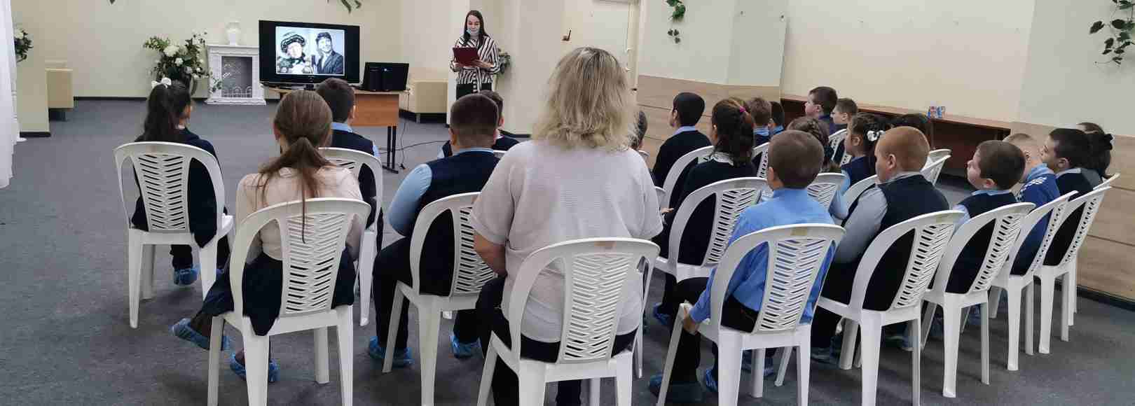 Фотография конференц-зала Выставочный зал Городской Дом культуры