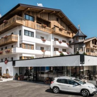 Фотография гостиницы Hotel Ciasa Tamá