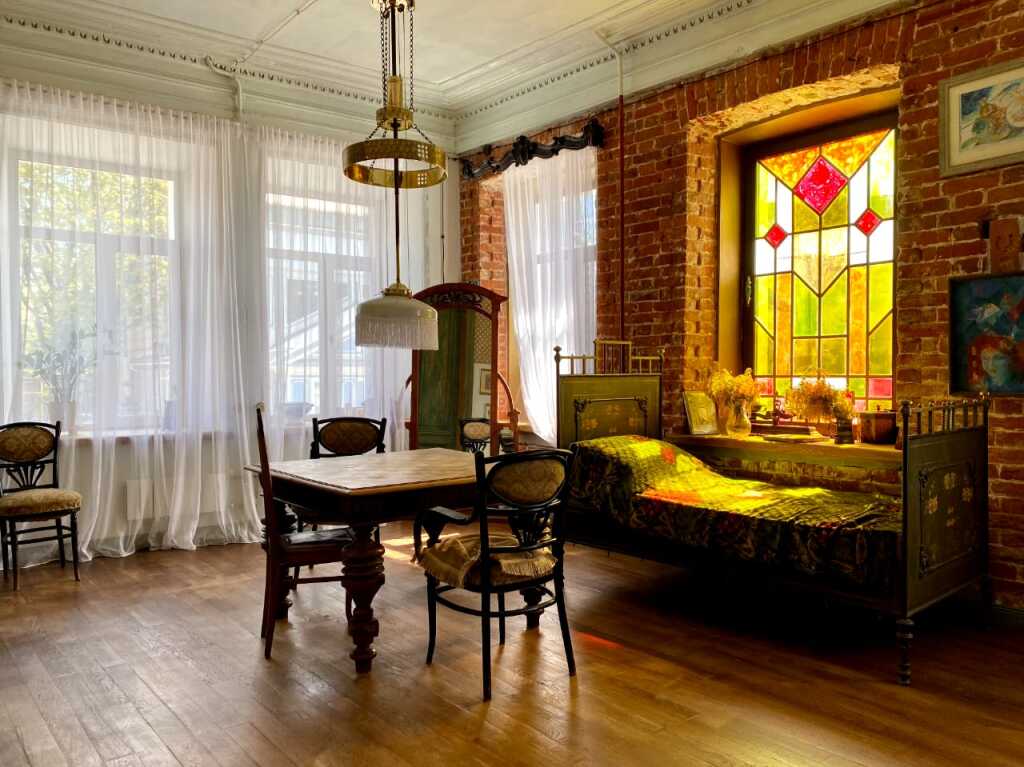 Фотография квартиры Апартаменты Дом с витражом