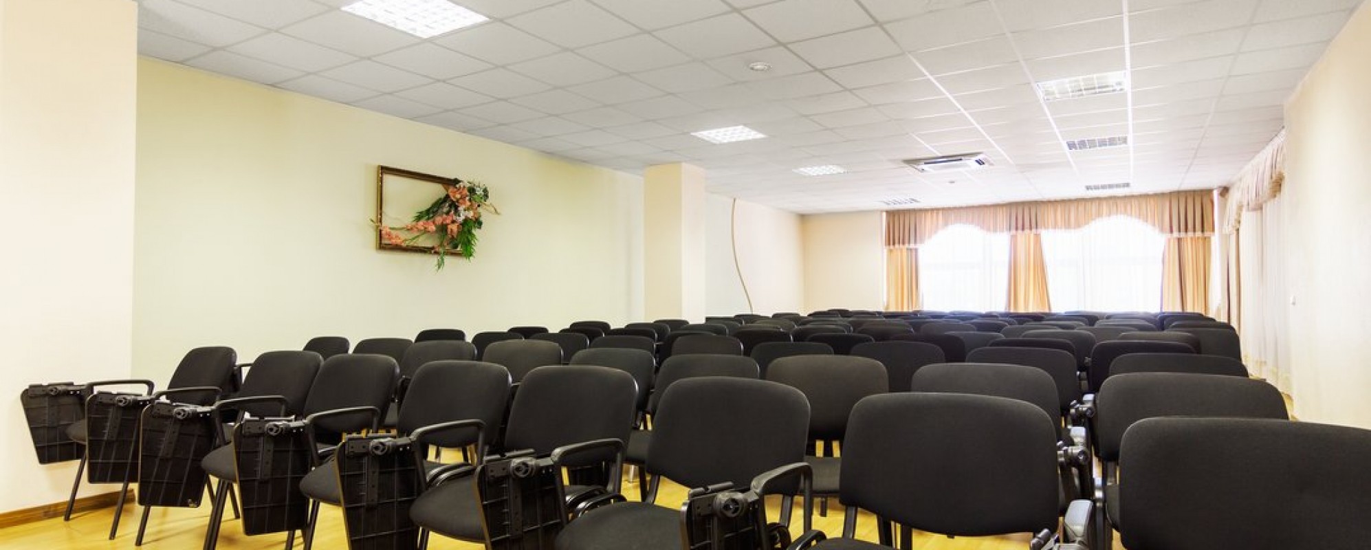 Фотографии конференц-зала Дельфин