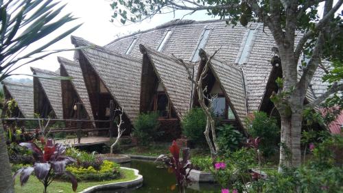 Фотографии базы отдыха 
            Bali Eco Village