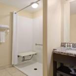 Фотография гостиницы Super 8 by Wyndham Saskatoon Near Downtown