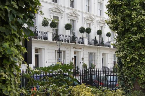 Фотография гостиницы Voyage London