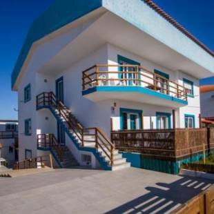 Фотографии хостела
Peniche Surfcamp Hostel