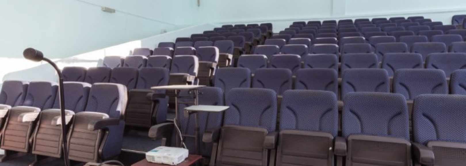 Фотография конференц-зала АПК и ППРО №1