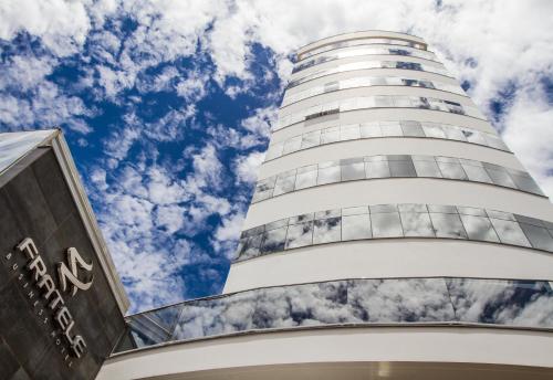 Фотография гостиницы Fratele Business Hotel