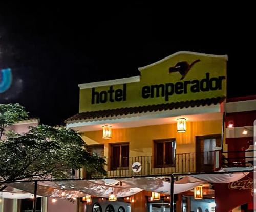 Фотографии гостиницы 
            Hotel Emperador
