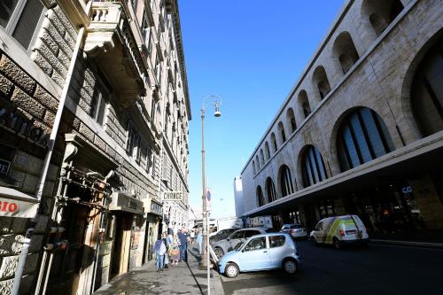 Фотография гостевого дома Traveller House