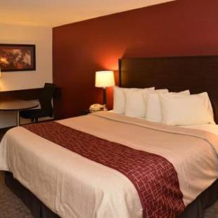 Фотографии мини отеля 
            Red Roof Inn Cookeville - Tennessee Tech