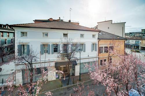 Фотография гостиницы Hotel Aaron