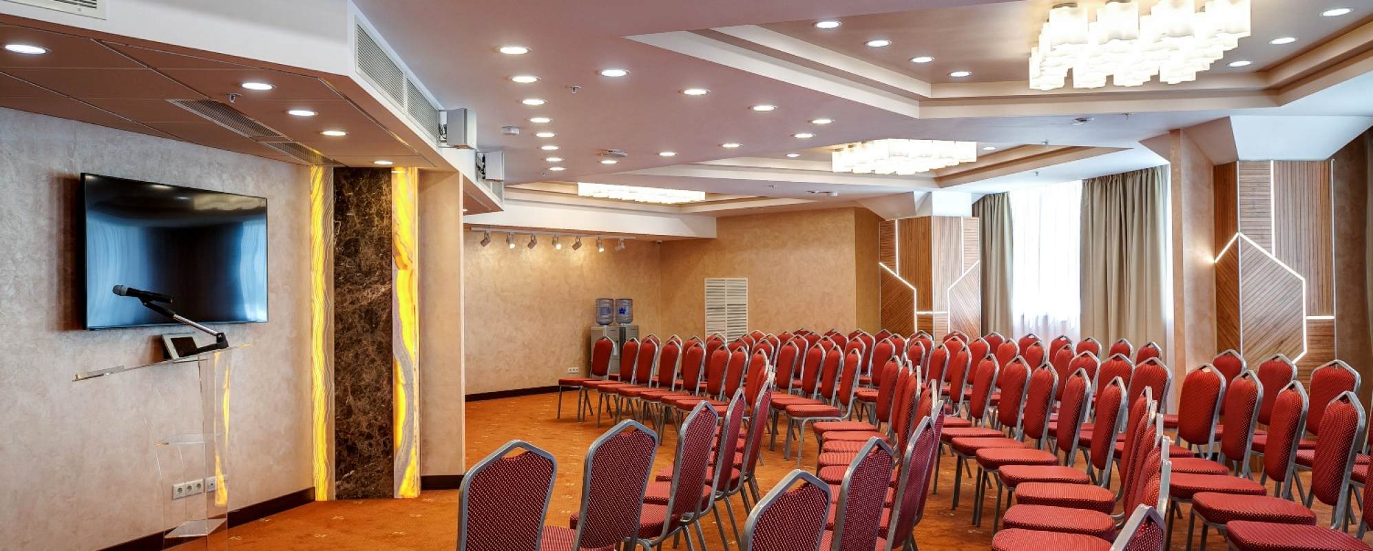 Фотографии конференц-зала Кеч