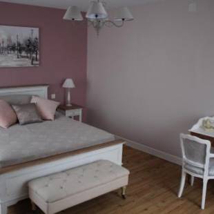 Фотографии гостевого дома
LA PART DES ANGES