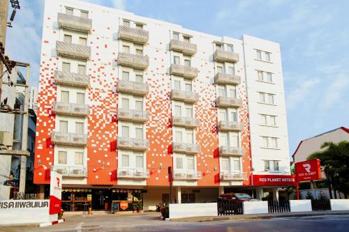 Фотография гостиницы Red Planet Phuket Patong - SHA Extra Plus