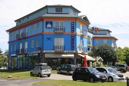 Фотография гостиницы Kristály Hotel