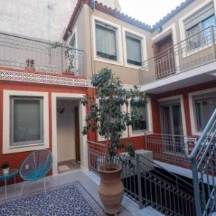 Фотографии апарт отеля
ATHENIAN YARD SUITES