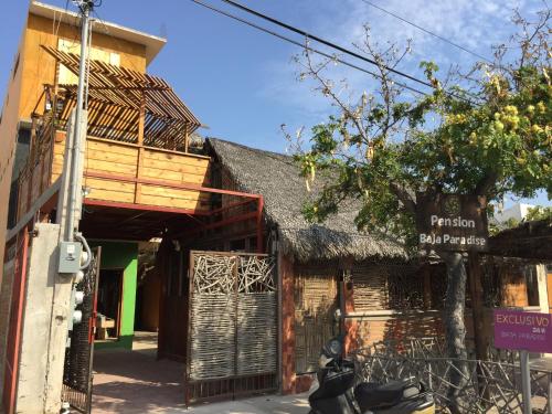 Фотография гостиницы Pension Baja Paradise