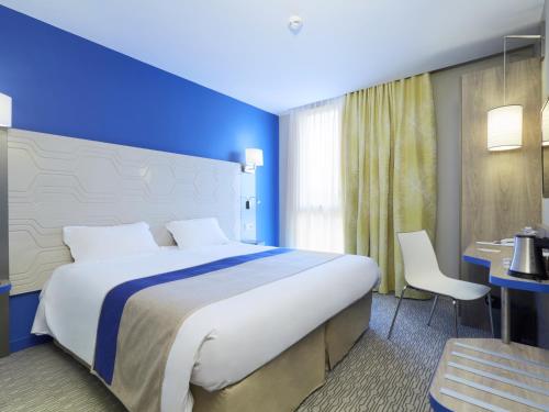 Фотография гостиницы Kyriad Prestige Saint-Malo