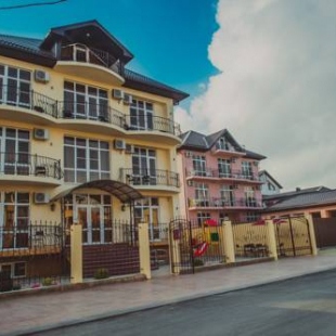 Фотография гостевого дома Август