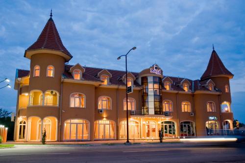 Фотография гостиницы Garni Hotel Royal Crown