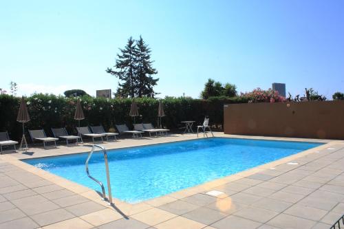 Фотография гостиницы Kyriad Hotel Cannes Mandelieu