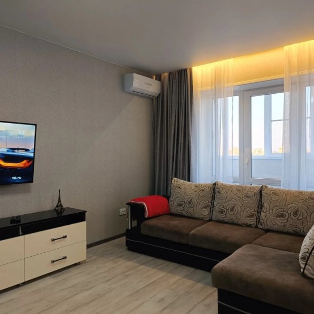 Фотографии квартиры 
            Квартира Красивая квартира рядом с набережной и Арены Ерофей