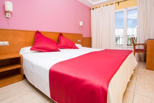 Фотография гостиницы Hotel Jeni & Restaurant