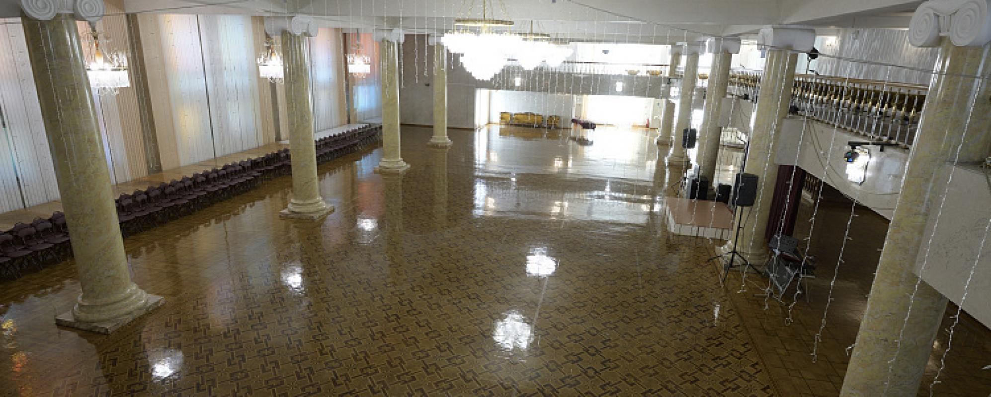 Фотографии банкетного зала Дворец Труда и Согласия им. А.Н. Кузнецова Зал Винтажный