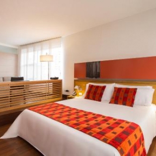 Фотография гостиницы Hotel bh La Quinta