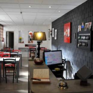 Фотографии гостиницы
Hôtel Saint Jean