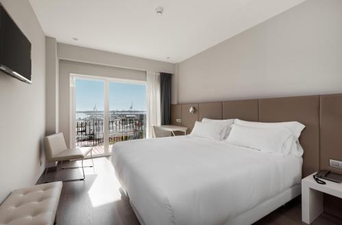 Фотография гостиницы NH Castellón Turcosa