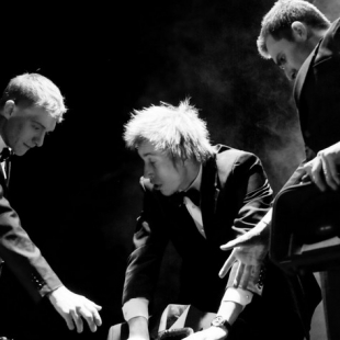 Фотография Театр пантомимы Прекрасные цветы