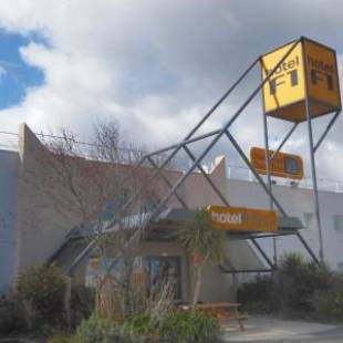 Фотографии гостиницы 
            hotelF1 Saint Brieuc