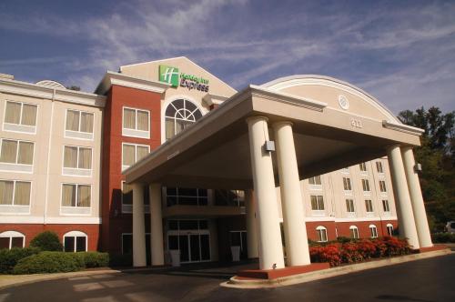 Фотография гостиницы Holiday Inn Express Birmingham Irondale East, an IHG Hotel