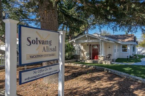 Фотография гостевого дома Solvang Alisal Vacation Cottages