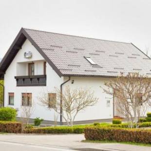 Фотографии гостевого дома
Apartments with a parking space Gornji Vaganac, Plitvice - 17524