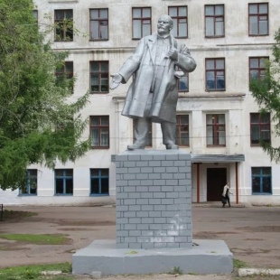 Фотография памятника Памятник Владимиру Ленину
