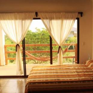 Фотографии мини отеля
Hosteria Guachapeli