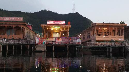 Фотография гостиницы Lake Palace Group Of House Boats