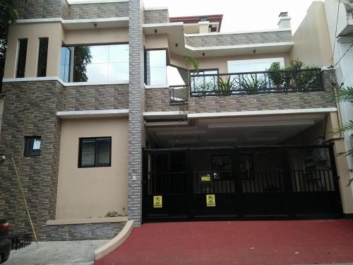 Фотографии мини отеля 
            Lourdes Inn