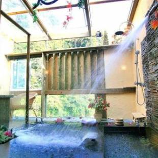 Фотографии мини отеля
51 Spring