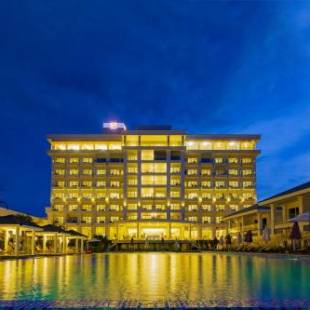 Фотографии гостиницы 
            Gold Coast Hotel Resort & Spa