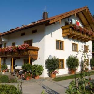 Фотографии базы отдыха
Utznhof