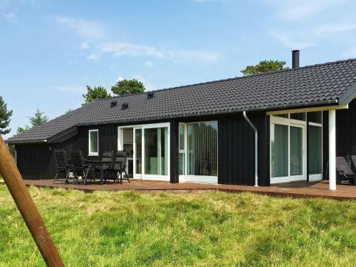 Фотография гостевого дома Holiday home Fanø XVII