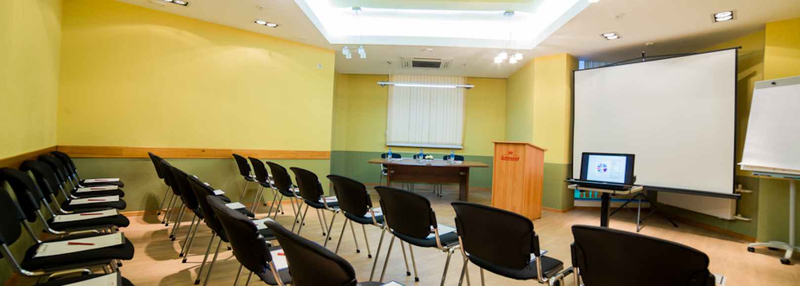 Фотография конференц-зала Империя