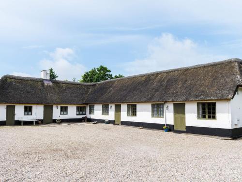 Фотографии гостевого дома
Holiday home Nørre Nebel LXXVIII